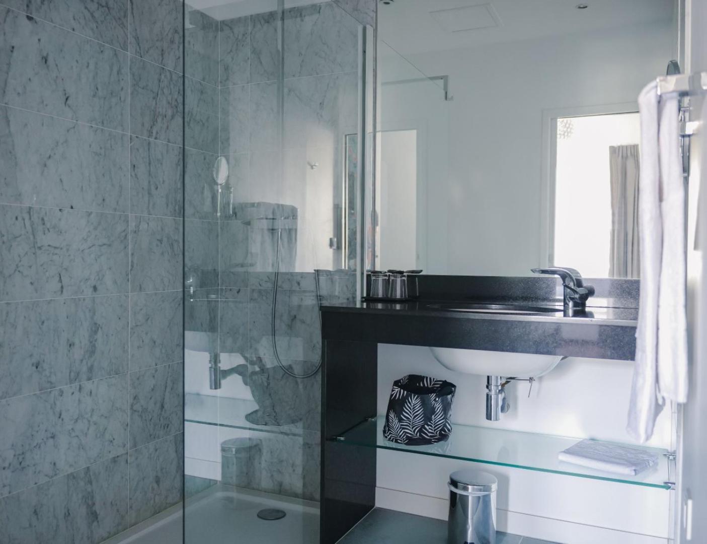 Le Manoir Hotel La Rochelle  Ngoại thất bức ảnh